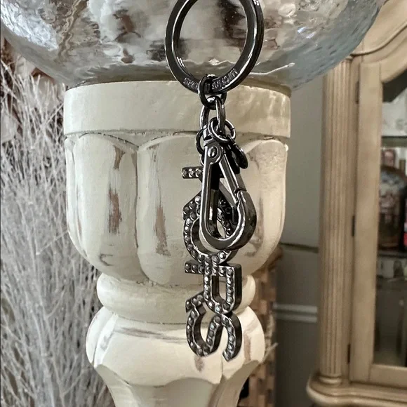 Michael Kors Black and Silver Key Charm - Picture 4 of 6